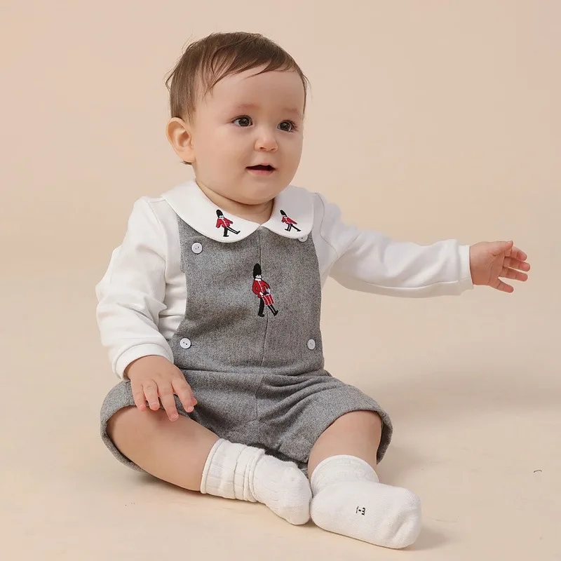 Nuovo Completo Invernale per N - Winter Clothing In Spanish recensione e prezzo