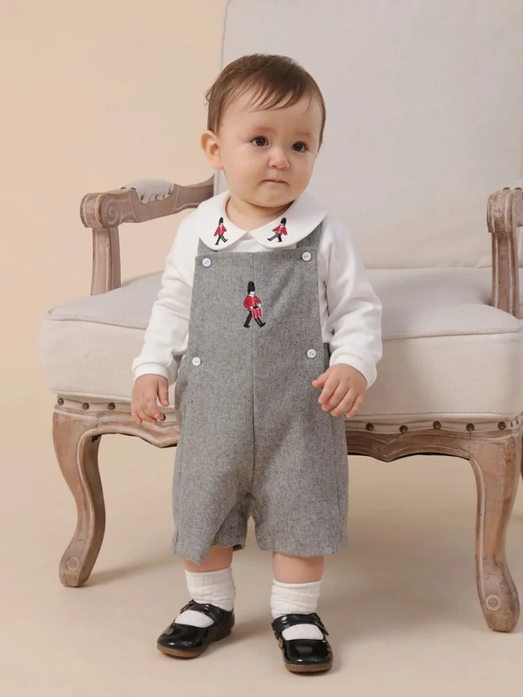 Nuovo Completo Invernale per N - Winter Clothing In Spanish recensione e prezzo