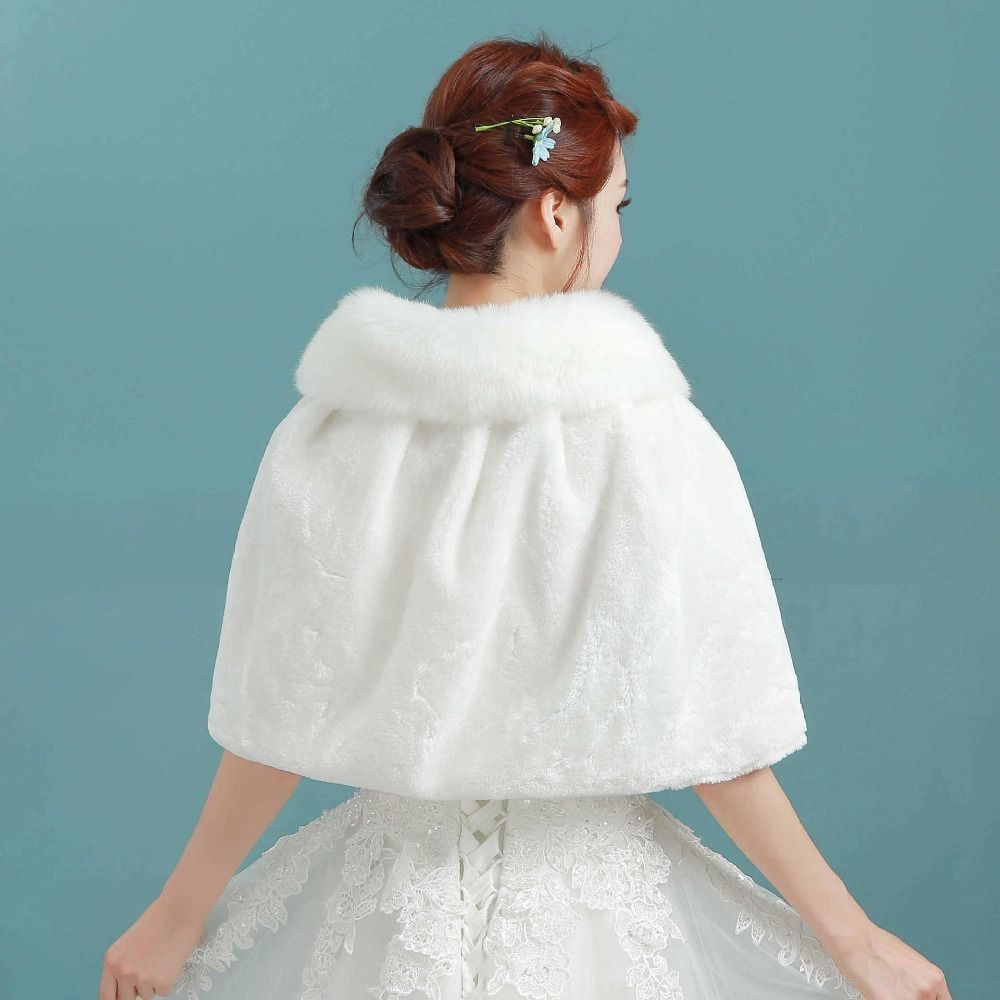 Stola avvolgente in peluche ad - Winter Clothing Color recensione e prezzo