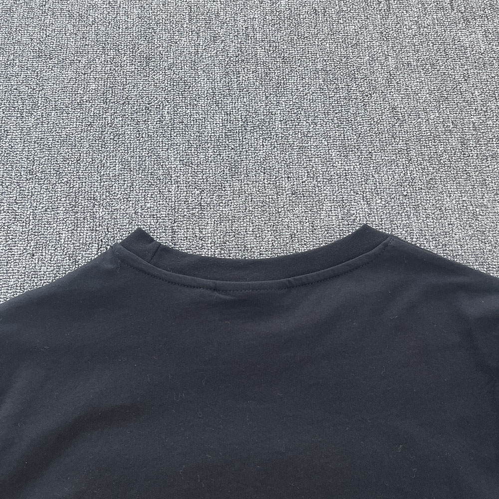Tuta corta T-15 con pantaloni  - Winter Clothing Usa recensione e prezzo