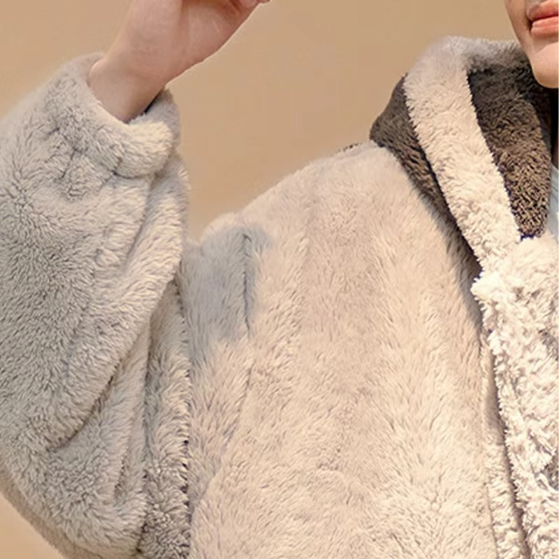 One Piece Rufy Accappatoio Ani - Winter Clothing Kit recensione e prezzo